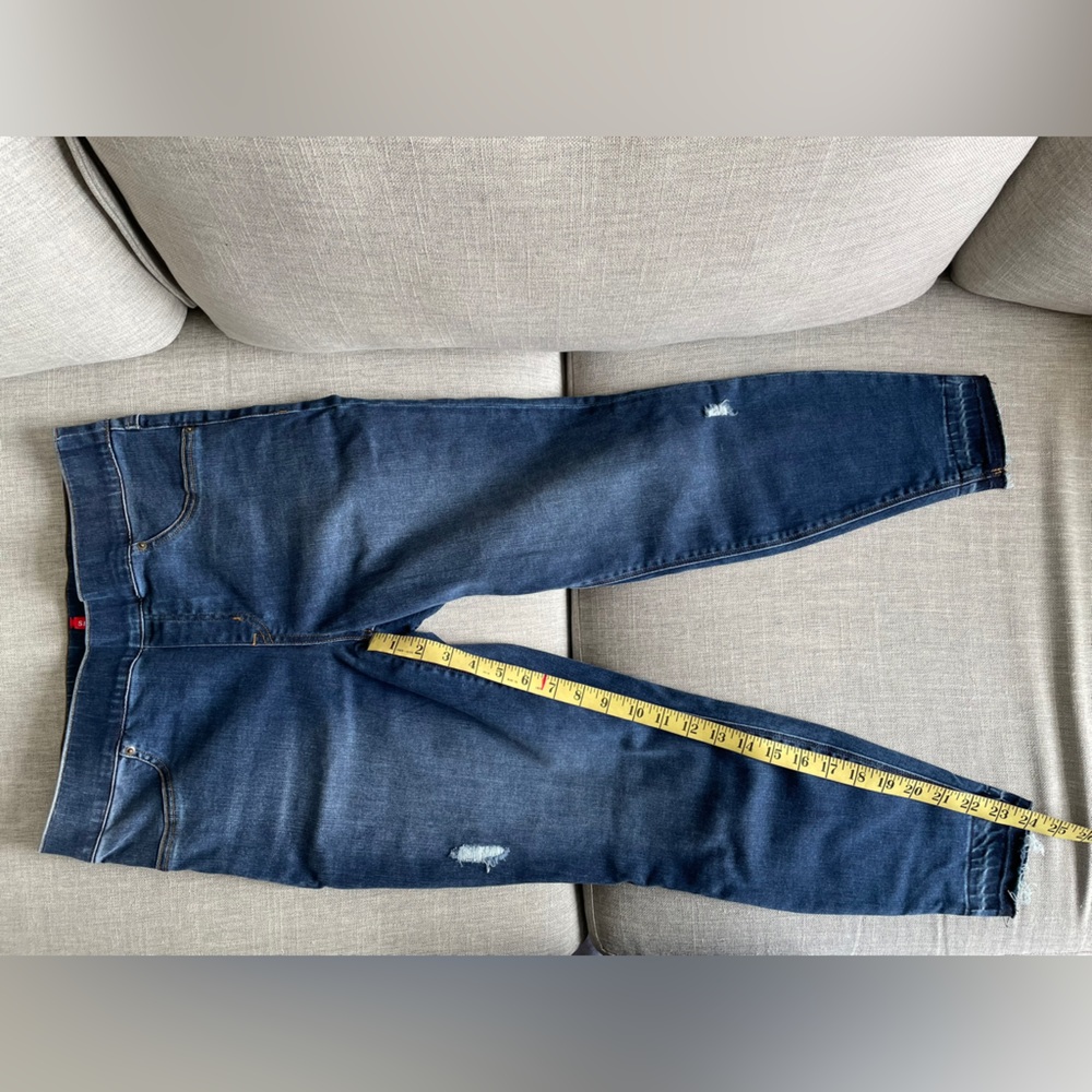 Spanx distressed pull up jeans, size large